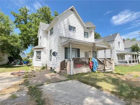 760 W 9th St, Lorain, OH 44052 photo 3