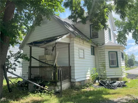 760 W 9th St, Lorain, OH 44052 photo 31
