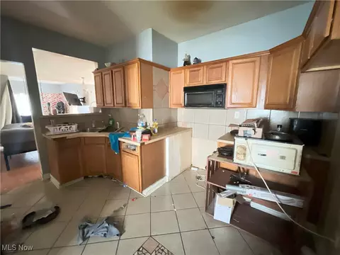760 W 9th St, Lorain, OH 44052 photo 19