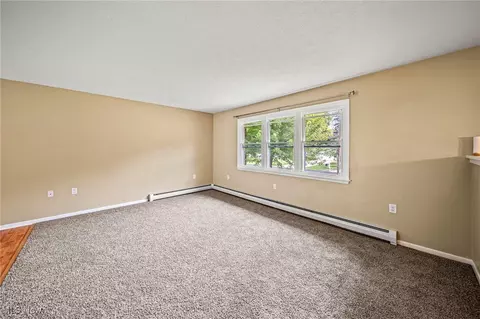 Living - 2117 Pleasantview Ave, Ashtabula, OH 44004 photo 1 of 3