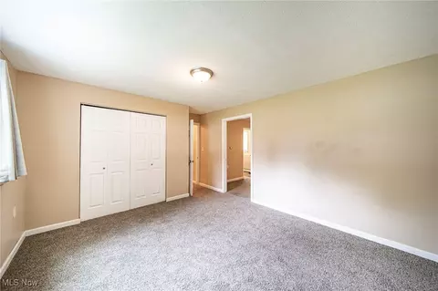 Bedroom - 2117 Pleasantview Ave, Ashtabula, OH 44004 photo 10 of 11