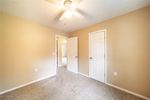 Bedroom - 2117 Pleasantview Ave, Ashtabula, OH 44004 photo 2 of 11