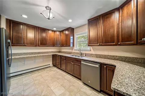 Kitchen - 2117 Pleasantview Ave, Ashtabula, OH 44004 photo 1 of 3
