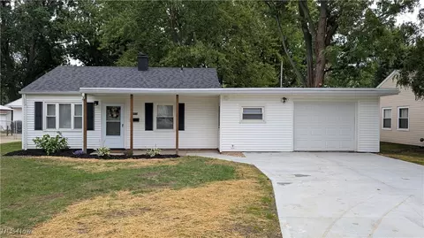 4873 Brooksdale Rd, Mentor, OH 44060