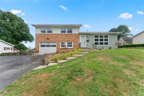 7660 Connelly Rd, Masury, OH 44438