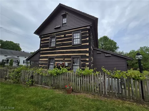 Exterior - 199 E 3rd St, Zoar, OH 44697 photo 17 of 18