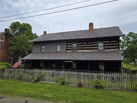 199 E 3rd St, Zoar, OH 44697