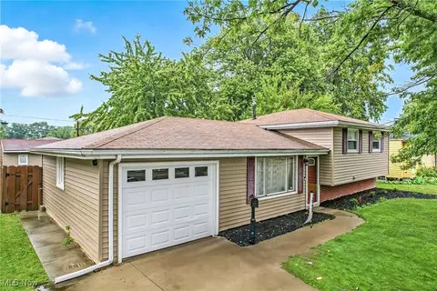2640 W 39th St, Lorain, OH 44053