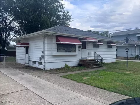 6381 Smith Rd, Brook Park, OH 44142