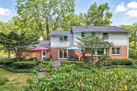 3862 Devon Dr SE, Howland, OH 44484 photo 8