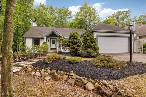 10024 Fair Rd, Strongsville, OH 44149