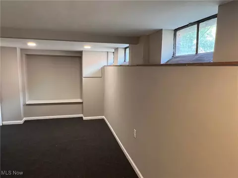 705 E 254th St, Euclid, OH 44132 photo 20