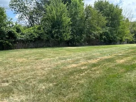 1663 Olympus Dr, Kent, OH 44240 photo 29