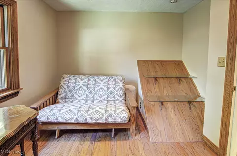 Bedroom - 3366 Darrow Rd, Stow, OH 44224 photo 3 of 5