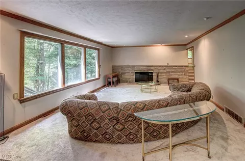 Living - 3366 Darrow Rd, Stow, OH 44224 photo 2 of 7
