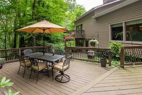 Exterior - 3366 Darrow Rd, Stow, OH 44224 photo 3 of 13