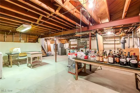 1950 Rush Rd, Wickliffe, OH 44092 photo 8
