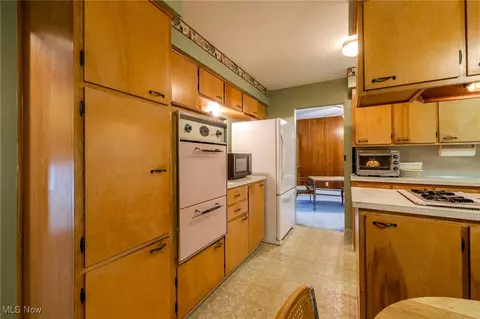 1950 Rush Rd, Wickliffe, OH 44092 photo 36