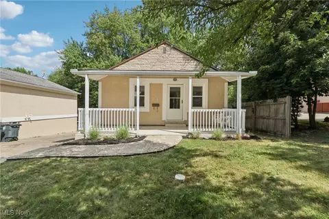 21 W Linwood Ave, Akron, OH 44301
