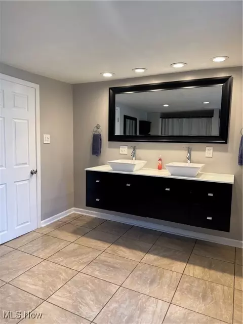 2923 Hayne Rd, Akron, OH 44312 photo 18