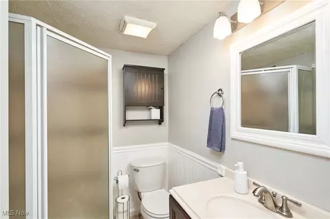 2923 Hayne Rd, Akron, OH 44312 photo 12