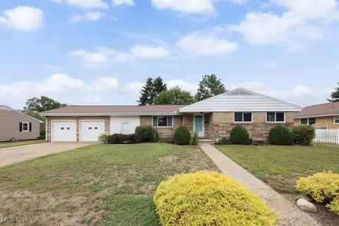 210 Mccadden Ave NE, Massillon, OH 44646