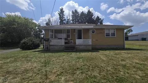 550 Brandon Ave, Struthers, OH 44471 photo 1