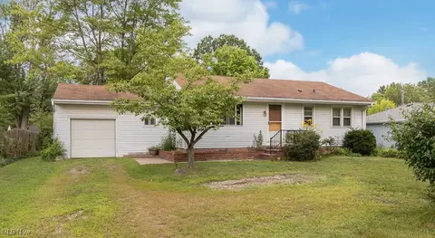 10842 W 130th St, Strongsville, OH 44136