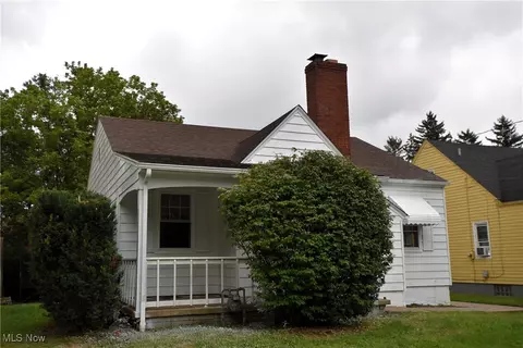 105 S Hazelwood Ave, Youngstown, OH 44509