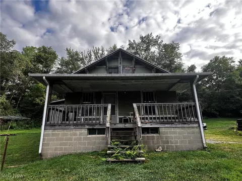 139 Shields Ln, Adena, OH 43901 photo 2