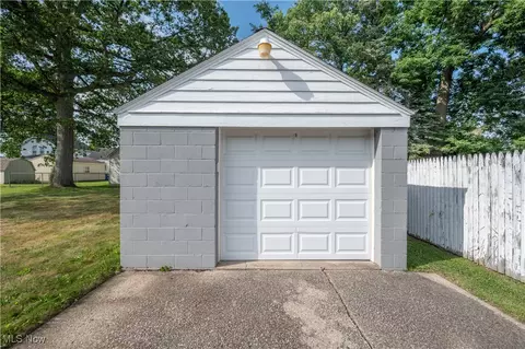 Other - 163 Omar St, Struthers, OH 44471 photo 2 of 8