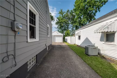 Other - 163 Omar St, Struthers, OH 44471 photo 1 of 8