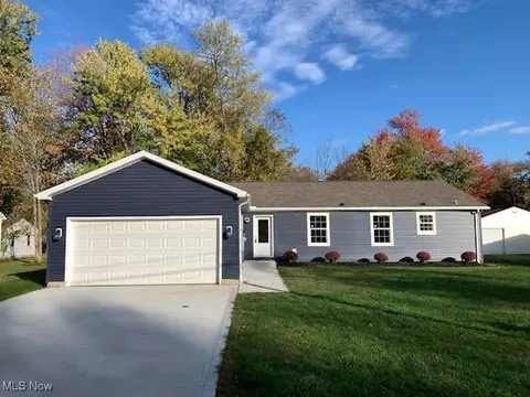 960 Robinhood Ave, Painesville, OH 44077