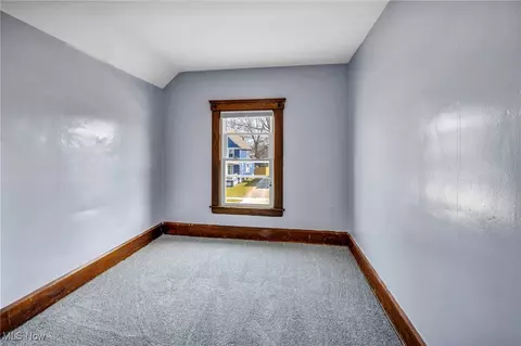 84 Williams St, Elyria, OH 44035 photo 16