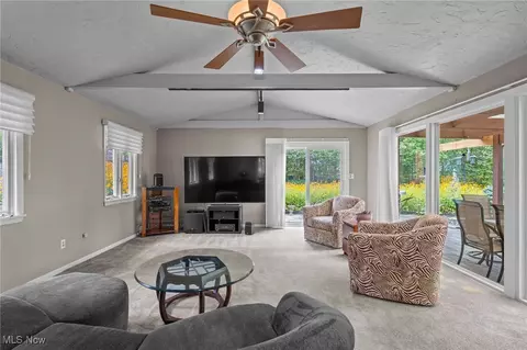 32775 Ledge Hill Dr, Solon, OH 44139 photo 5