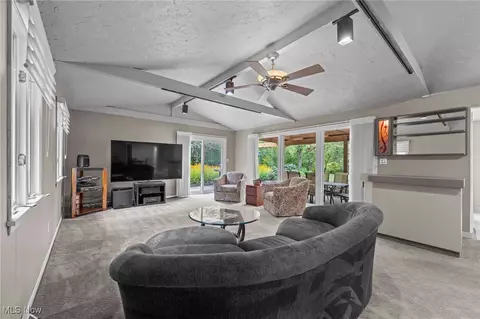 32775 Ledge Hill Dr, Solon, OH 44139 photo 7