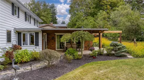 32775 Ledge Hill Dr, Solon, OH 44139 photo 42