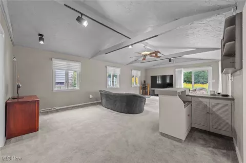 32775 Ledge Hill Dr, Solon, OH 44139 photo 6