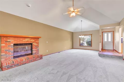 41575 Russia Rd, Elyria, OH 44035 photo 6