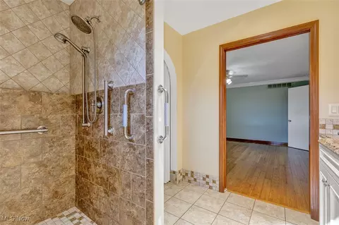 41575 Russia Rd, Elyria, OH 44035 photo 20