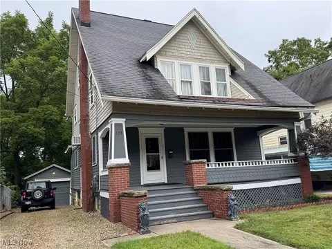 177 Rhodes Ave, Akron, OH 44302