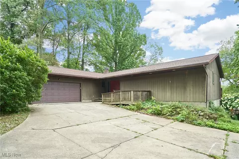 4196 Webb Rd, Shalersville, OH 44266