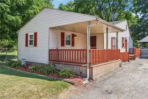 1254 Welsh Ave, Akron, OH 44314