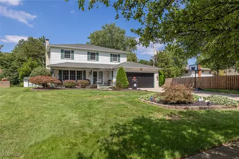 30858 South Ct, North Olmsted, OH 44070