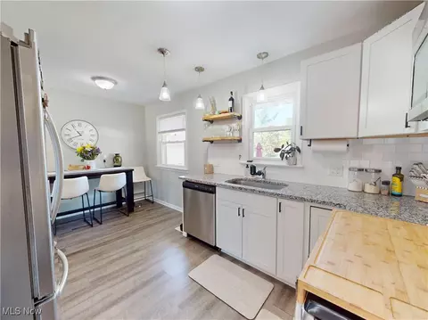 1818 Rush Rd, Wickliffe, OH 44092 photo 5