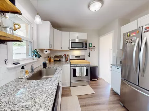 1818 Rush Rd, Wickliffe, OH 44092 photo 7