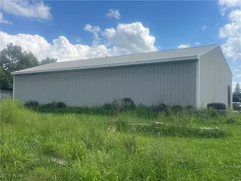7405 Sharps Ridge Rd, Blue Rock, OH 43720