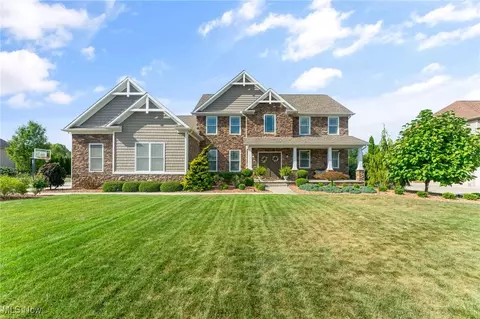1285 Fox Den Trl, Canfield, OH 44406