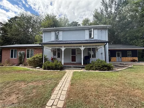 47788 Pancake Clarkson Rd, Rogers, OH 44455