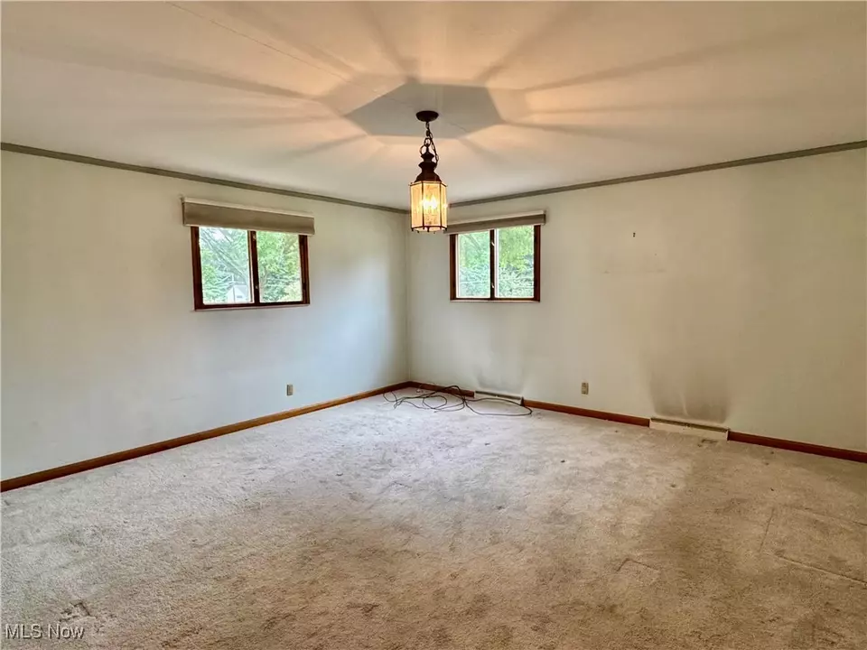 Bedroom - 443 Beech Row Dr, Norton, OH 44203 photo 3 of 5
